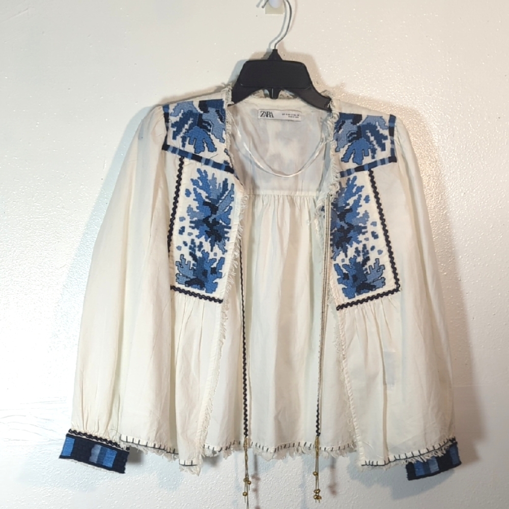 Zara White and Blue Embroidered Jacket with Tassels NWOT